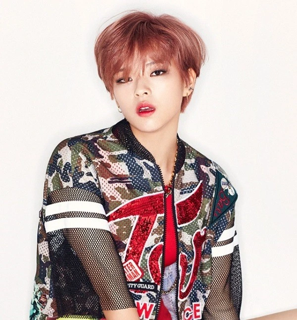 ทรงผมสั้นระดับติ่งหู - ระดับคอ Pixie Cut