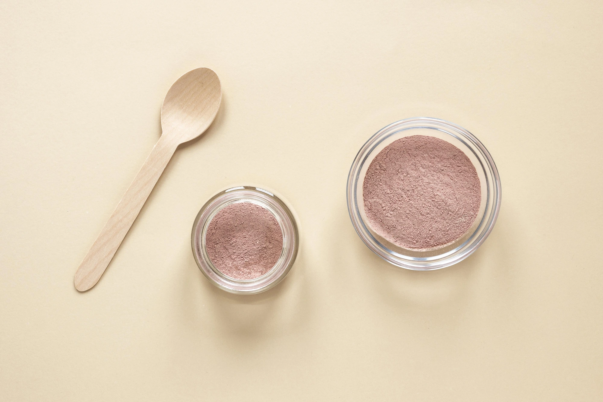 Key skingestible ingredients like collagen peptides, hyaluronic acid, and vitamin C for nourishing skin from the inside out.